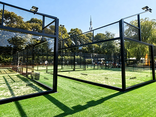 padel counts glass